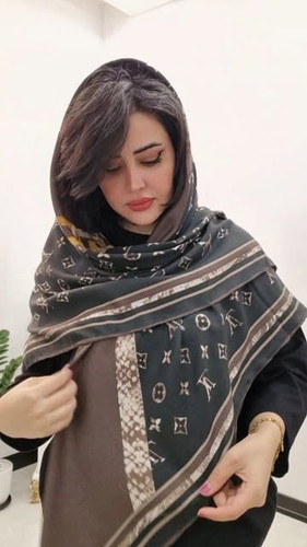 روسری زنانه نخ ژاکارد وارداتی